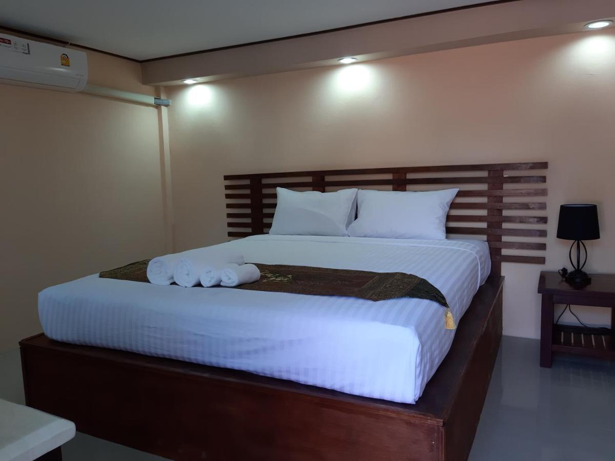 The Windsor Boutique Resort Chumphon Bagian luar foto